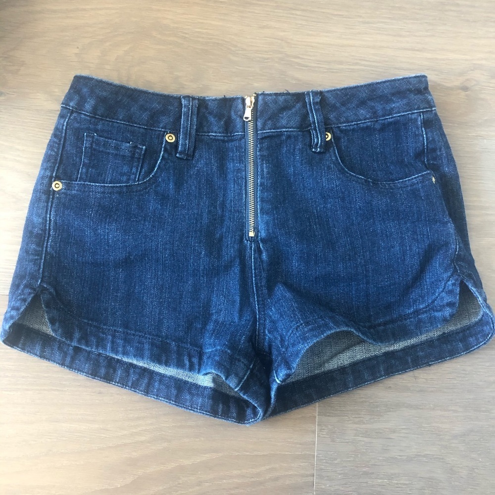 Rewash dark blue denim jean shorts size 6 27 cute summer zipper essentials
